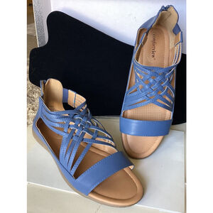 Comfortview Alicia Blue Sandals Strappy FauxL eather Zipper Open Toe Size 8M NEW